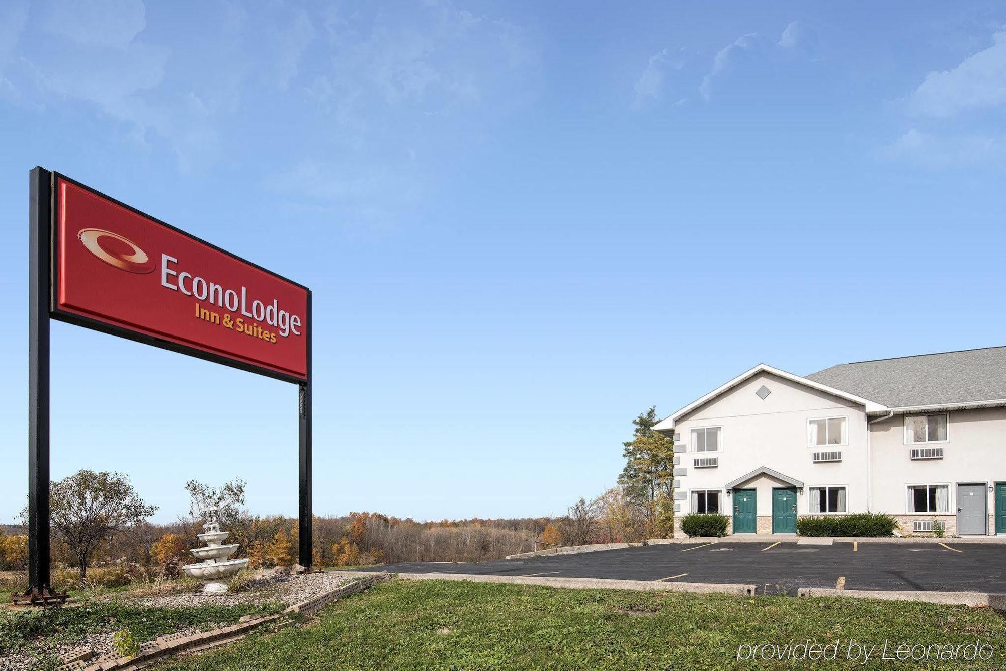 Econo Lodge Inn & Suites Canandaigua Exterior foto