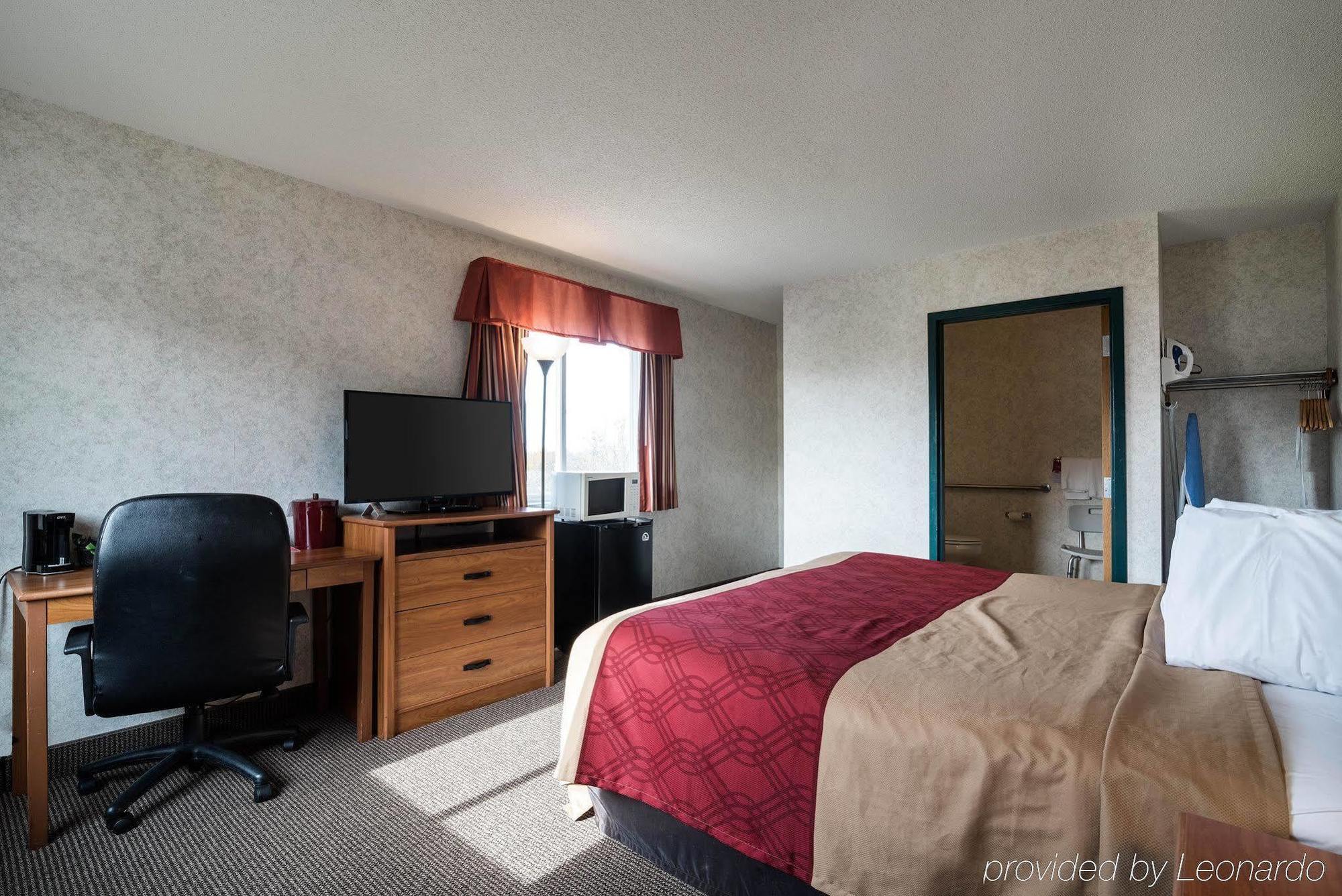 Econo Lodge Inn & Suites Canandaigua Exterior foto